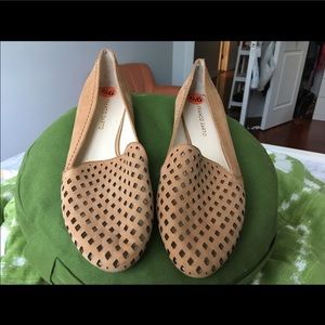 Franco Sarto Flats 9.5 Tan Suede